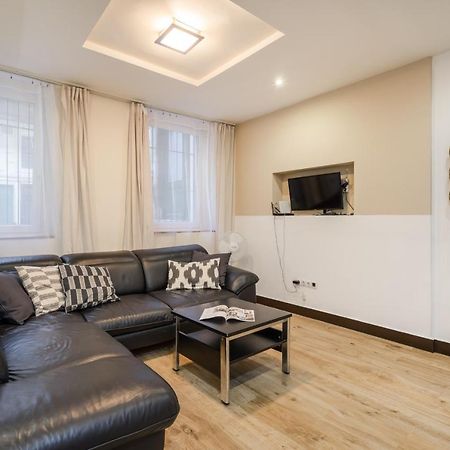 Dolly'S Duplex Home Budapeşte Dış mekan fotoğraf